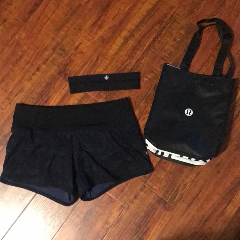 Lululemon bundle! Speed up running shorts size 4, headband, and reusable bag